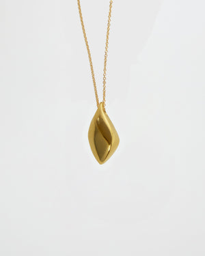 BAR Jewellery Sustainable Small Calla Necklace In Gold