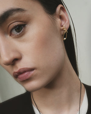 Ebb and Flow Ear Cuff with Pearl | Gold Plated