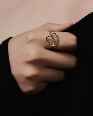 Embrace Ring | Silver