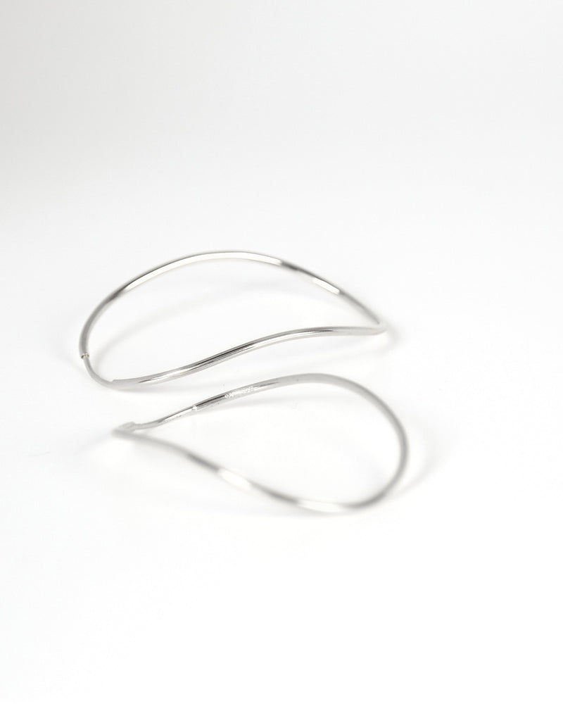 
            
                Load image into Gallery viewer, Sustainable Silver Contour Earrings made by BAR Jewellery
            
        