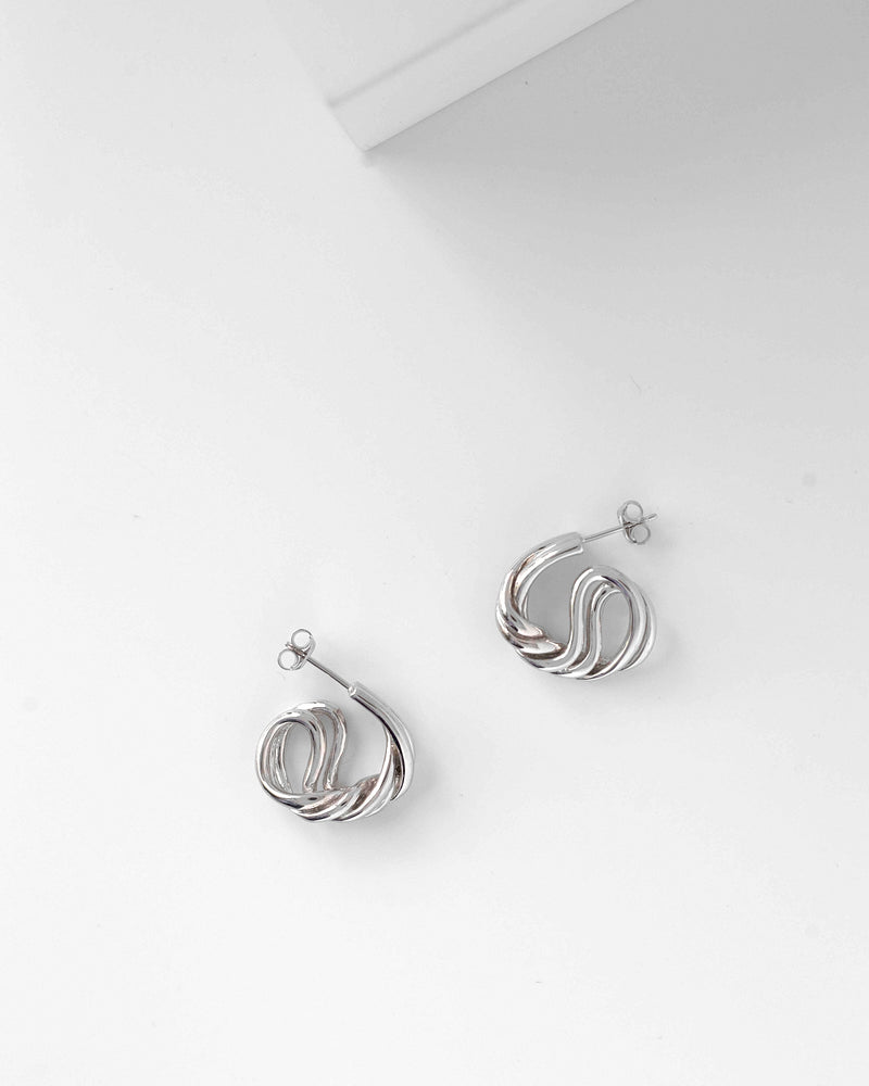 
            
                Load image into Gallery viewer, Large Braid Earrings | Silver
            
        