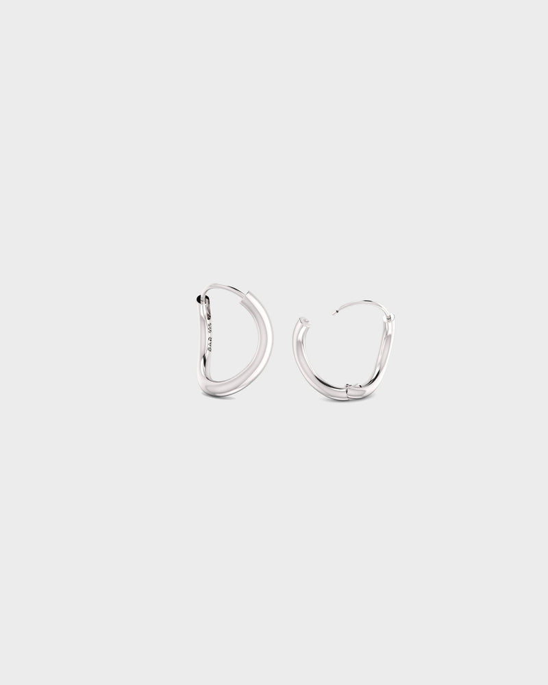 
            
                Load image into Gallery viewer, Silver small Chunky Hoop earring
            
        