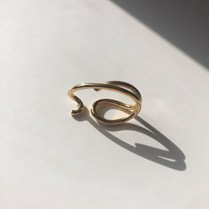 Rhythmic Twist Ear Cuff | Gold Plated (Sample Sale)