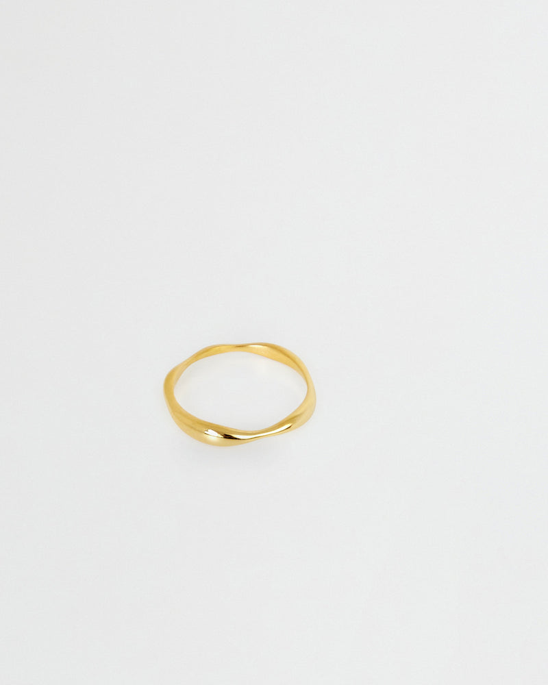 BAR Jewellery Sustainable Ripple Ring In Gold
