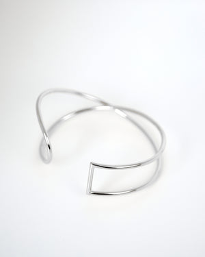 
            
                Load image into Gallery viewer, Tide Bracelet | Silver
            
        